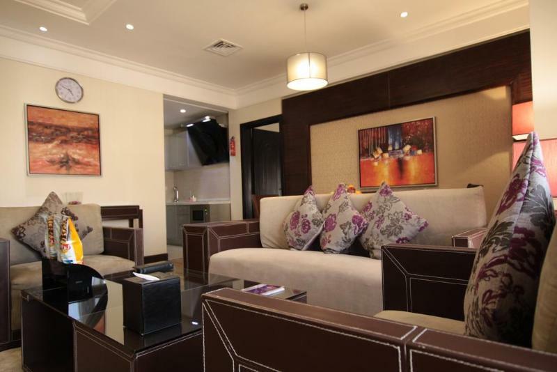 Boudl Hotel Suites Fahahil Kuwait City Bagian luar foto