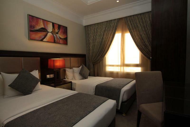 Boudl Hotel Suites Fahahil Kuwait City Bagian luar foto